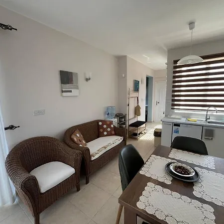 In Turtle Bay Village , Esentope Northern Cyprus Apartment *