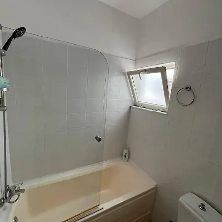 Apartment In Turtle Bay Village , Esentope Northern Cyprus Philousa Kelokhedaron