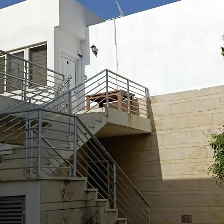 In Turtle Bay Village , Esentope Northern Cyprus Philousa Kelokhedaron