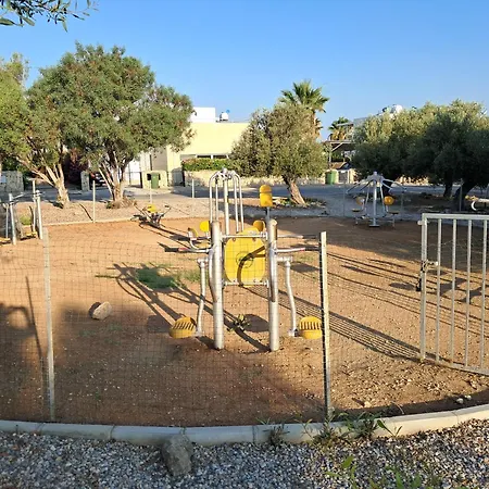 In Turtle Bay Village , Esentope Northern Cyprus Apartment