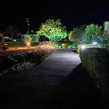 In Turtle Bay Village , Esentope Northern Cyprus Philousa Kelokhedaron